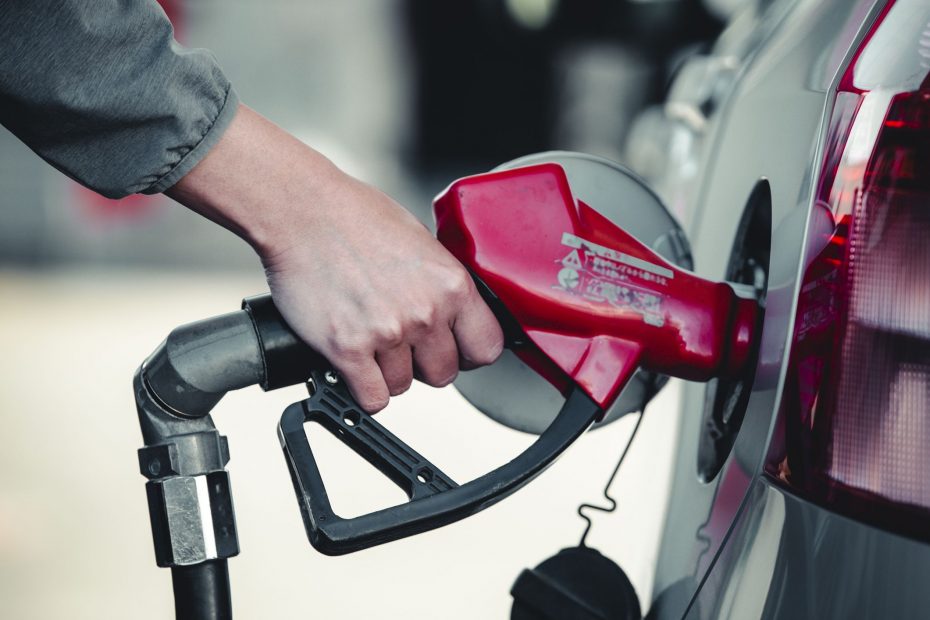Por que o preço da gasolina está subindo tanto?